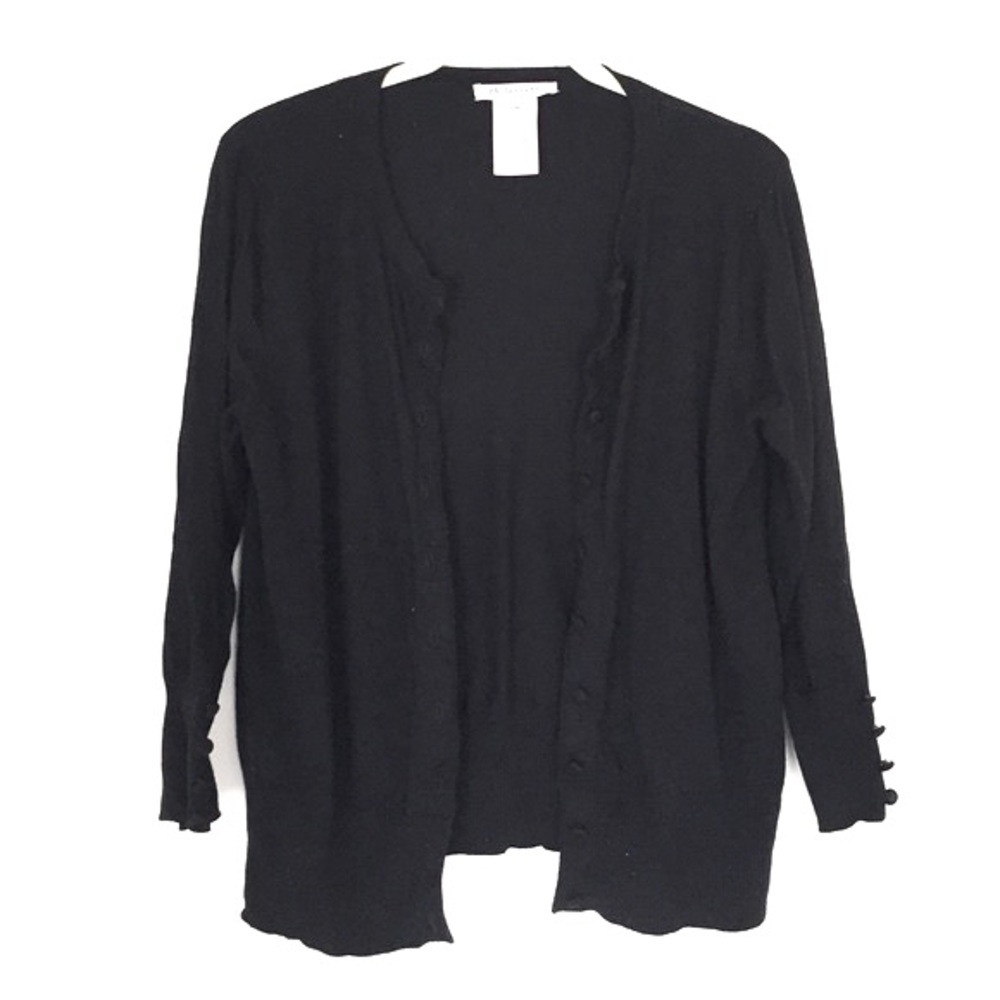 Philosophy | Covered Button Cropped Crew Neck Cardigan Sweater in Black